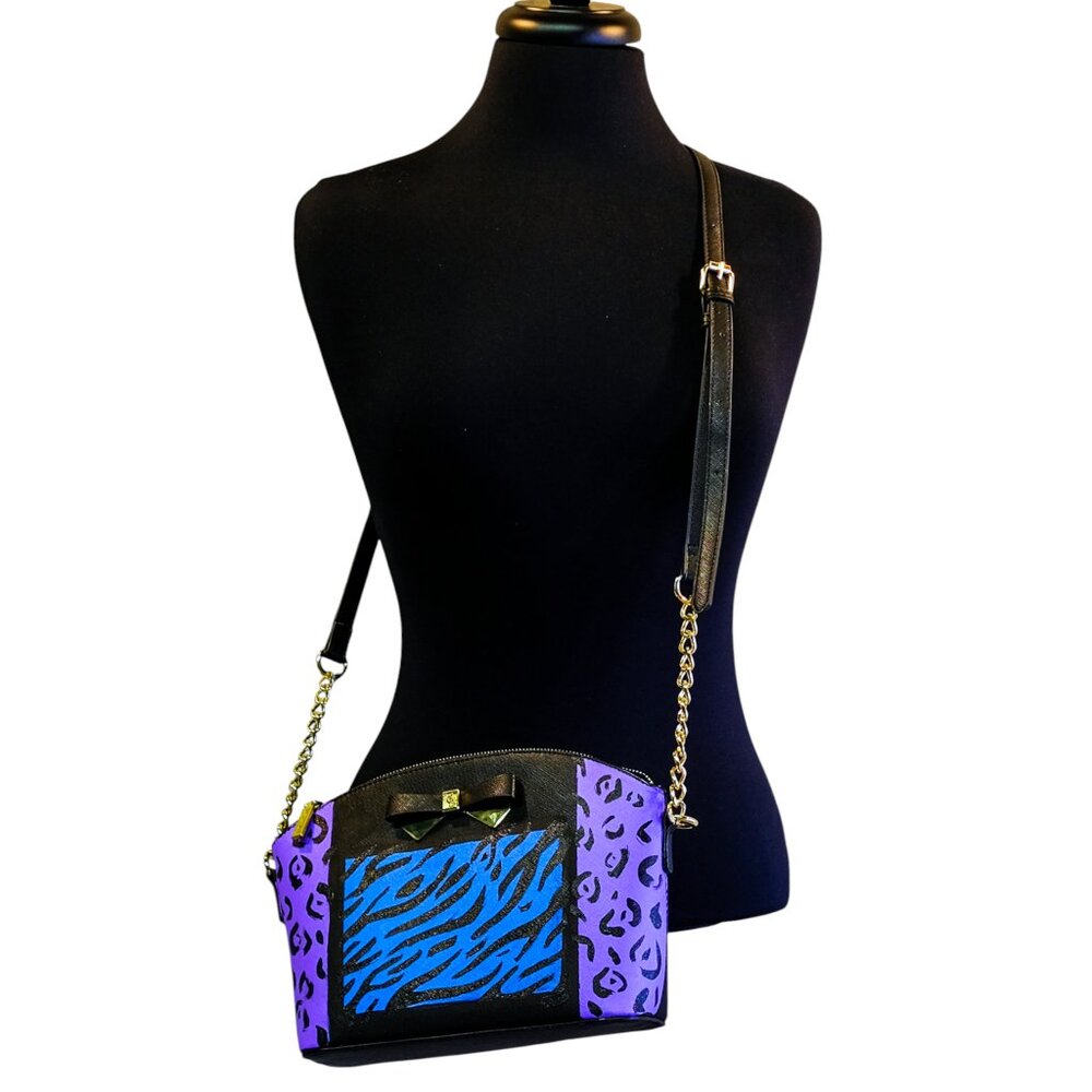 Up-cycled Ann Klein Crossbody Bag with Chain Strap Hand Painted by Raven Diabla